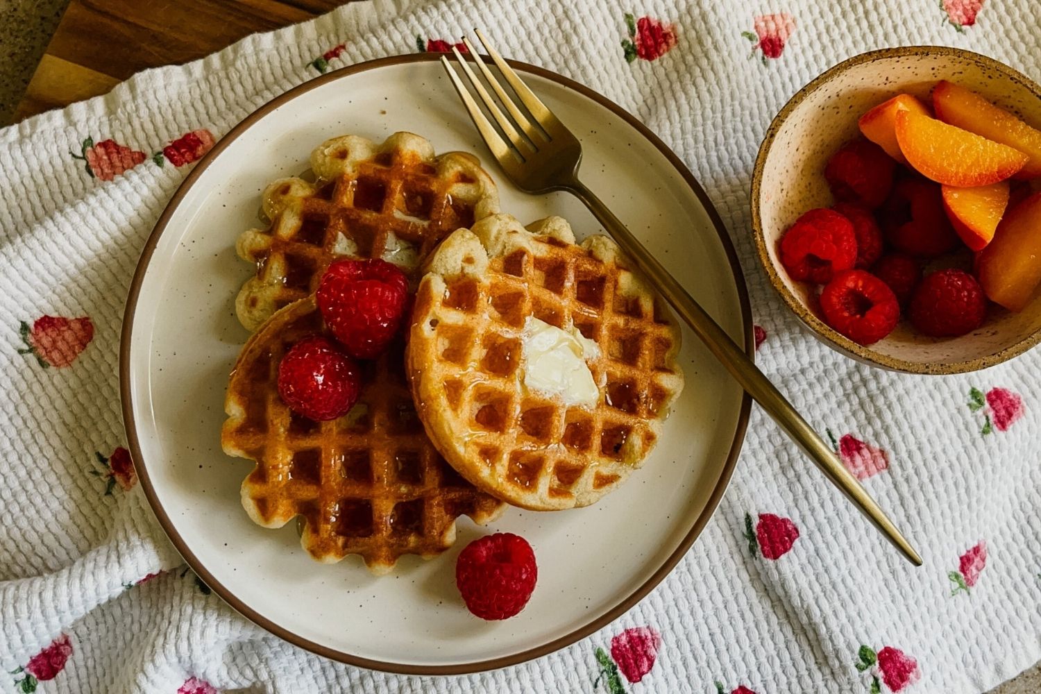 almond-flour-waffles-recipe