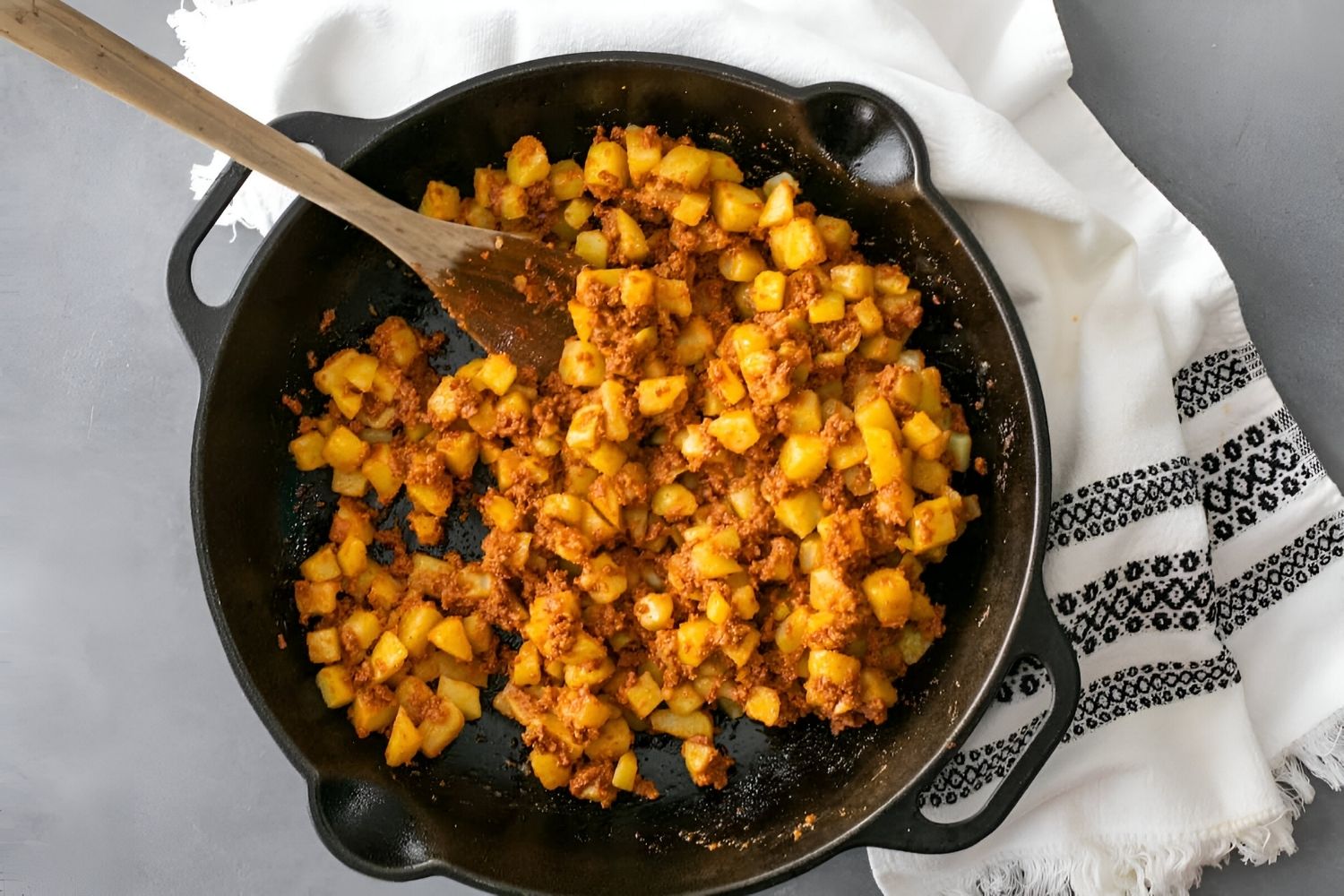 papas-con-chorizo-recipe