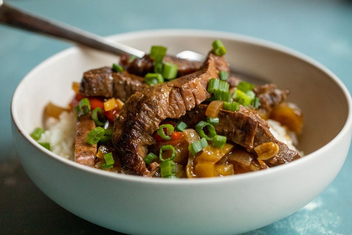 slow-cooker-pepper-steak-recipe