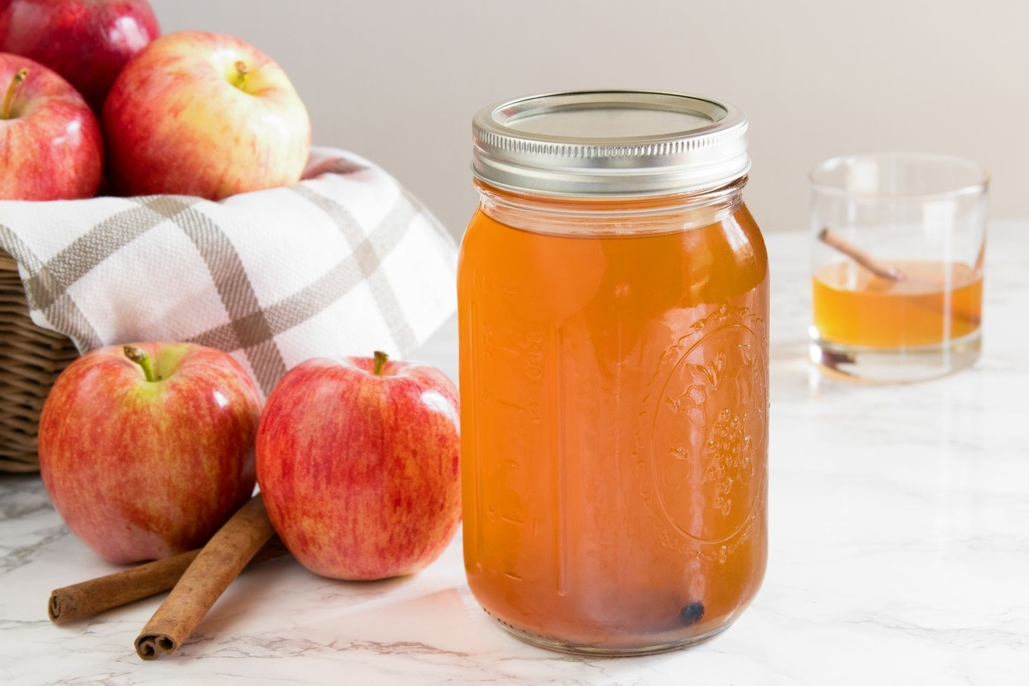 apple-pie-moonshine-recipe