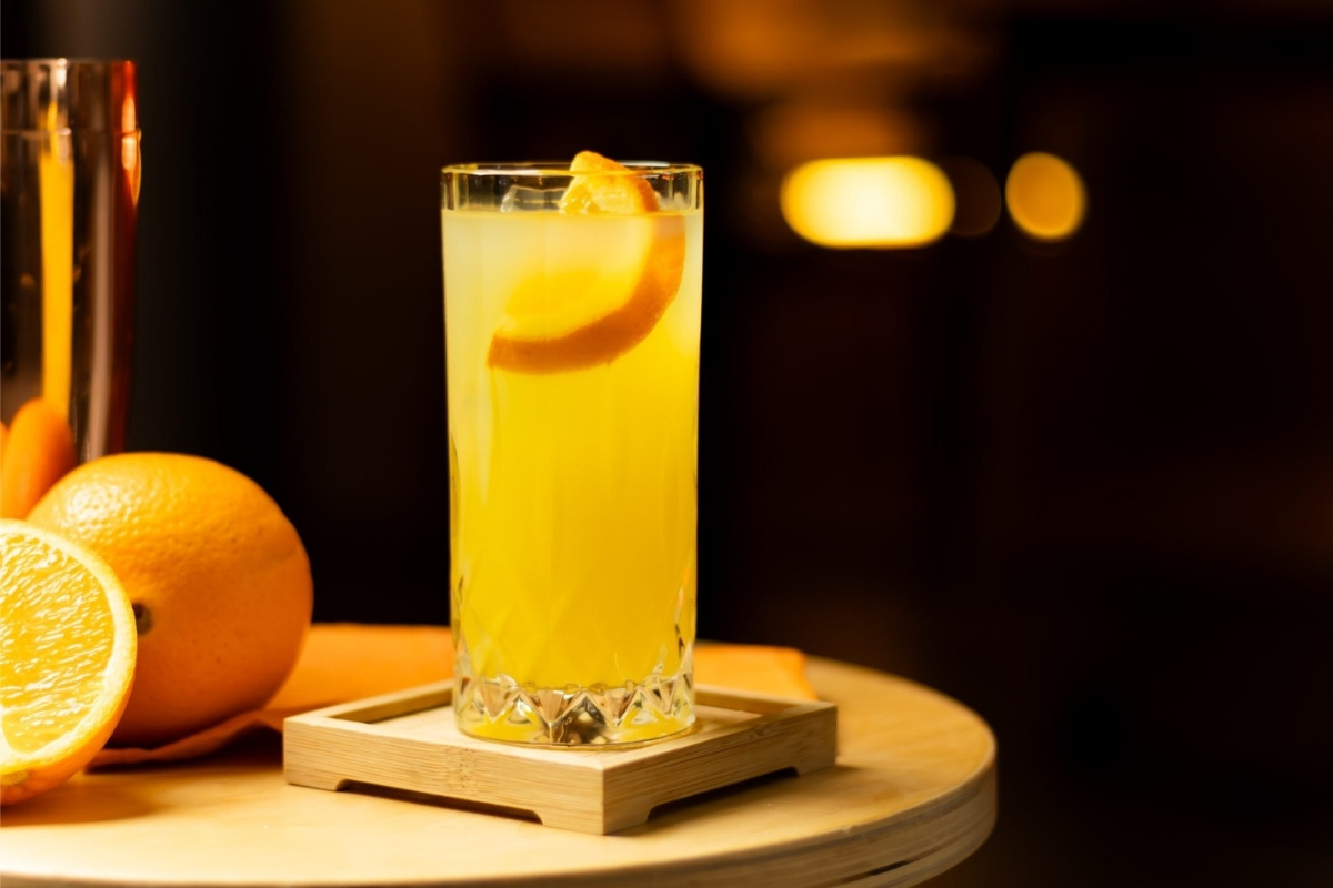 orange-crush-vodka-cocktail-recipe